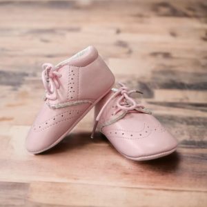 Pantofi fetita din piele naturala interior si exterior culoare roz cu siret